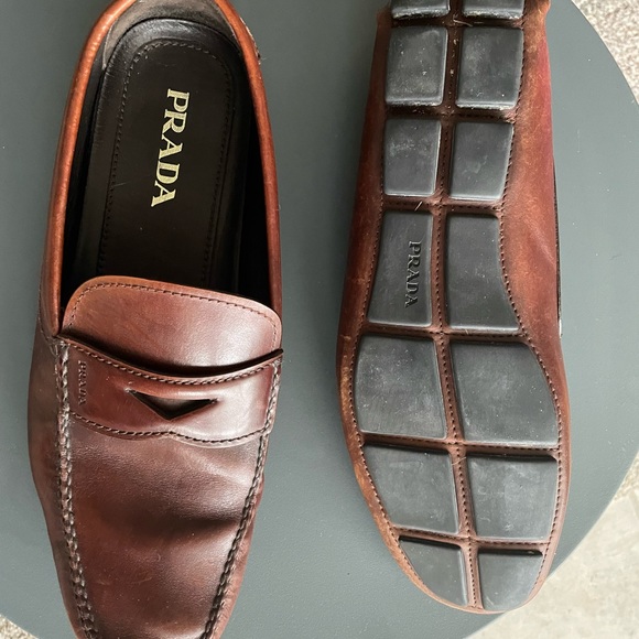 Prada Saffiano Loafers - Picture 4 of 5